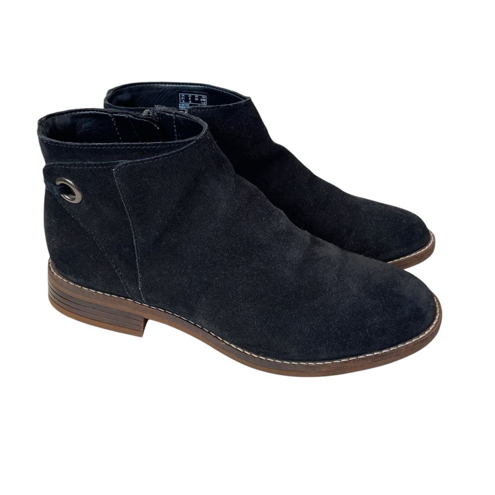 Clark’s black suede ankle boots size 8